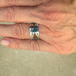 Native American size 7.5 sterling silver ring - preowned